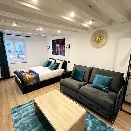 Urban Flat 175 - Loft St Denis * Paris