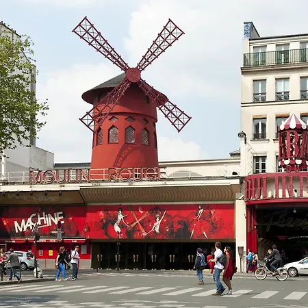 Moulin Rouge *