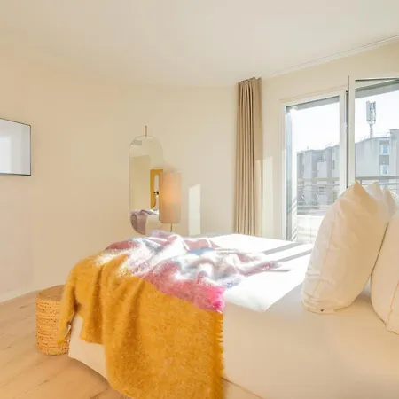 Aparthotel Yuna Porte-maillot - 4*