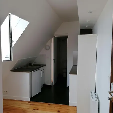 Διαμέρισμα 31m Carres 75016 *
