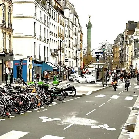 Appartement Duplex Sur 2 Etages - Le Marais - Centre Paris