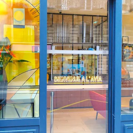 Avia Saphir Montparnasse