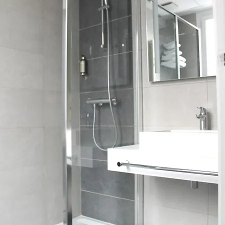 Avia Saphir Montparnasse 3* Paříž