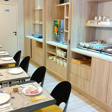 Avia Saphir Montparnasse Hotel Paříž