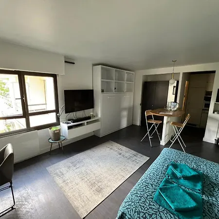 Apartment Calme A Bercy Non Loin De L'accor Arena