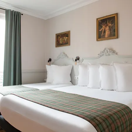 De La Porte Doree Hotel