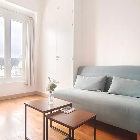 Apartment Moderne A Pour 4 Personnes Paris