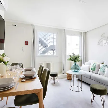 Apartment Champs Elysees - Ponthieu Paris