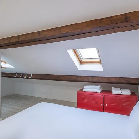 Hotel apartamentowy Clignancourt Paryż