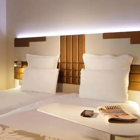 Hotel Mercure Opera Faubourg Montmartre Paris