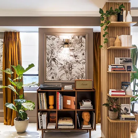 Hotel Trinité Haussmann 4*