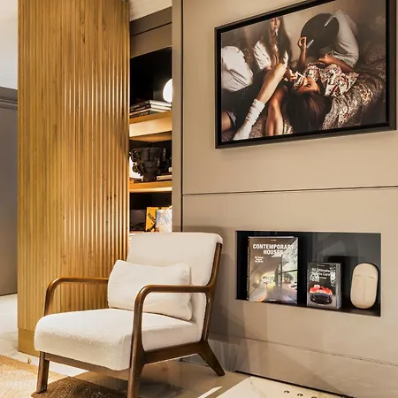Trinité Haussmann Hotel Paris