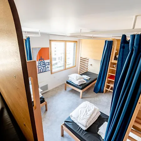 Hostel Ucpa Sport Station Paris