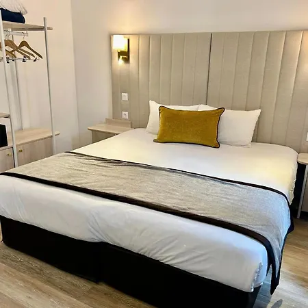 Derby Eiffel Hotel 3*