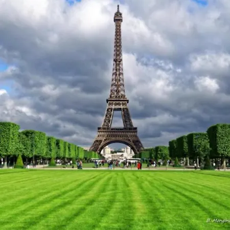 De Standing 2 - Tour Eiffel/invalides Daire Paris
