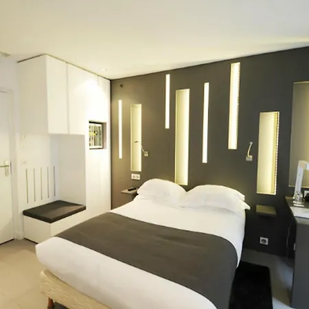 Szálloda Arc De Triomphe Etoile 4*