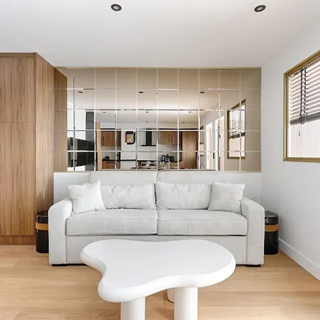 Sentier Historical Center Luxury & Design 2br