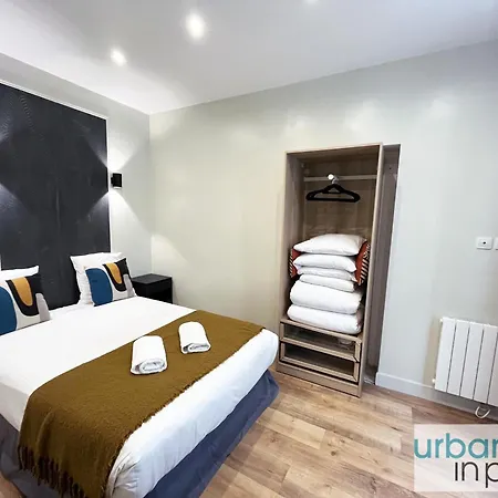 23 - Charming Parisian Flat In Apartman