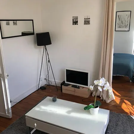 37m At 2 Steps From The Place Des Vosges Appartement Parijs