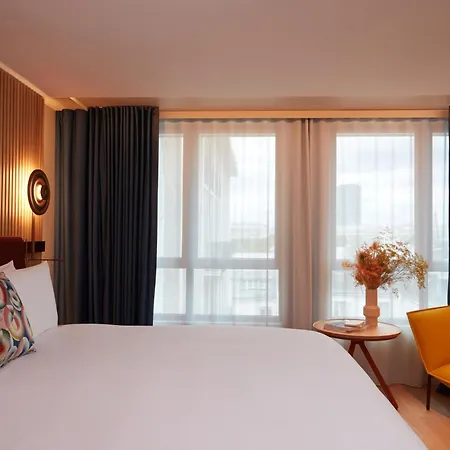 So/ Hotel 5*
