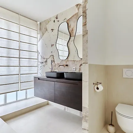 Sublime 3 Bedrooms Center Of By Prestige Apartment