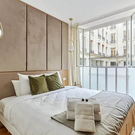 Sublime 3 Bedrooms Center Of By Prestige *