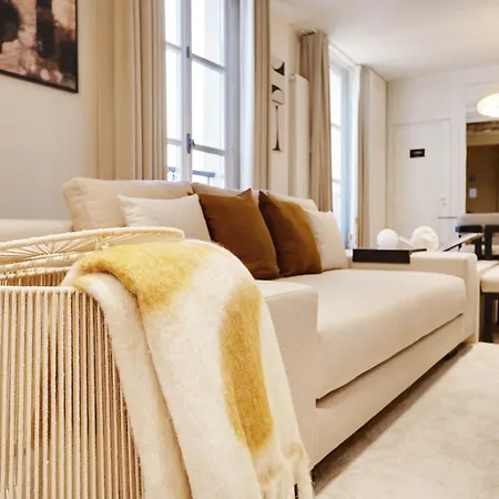 Apartment Thelander - Serviced In Le Marais Paris
