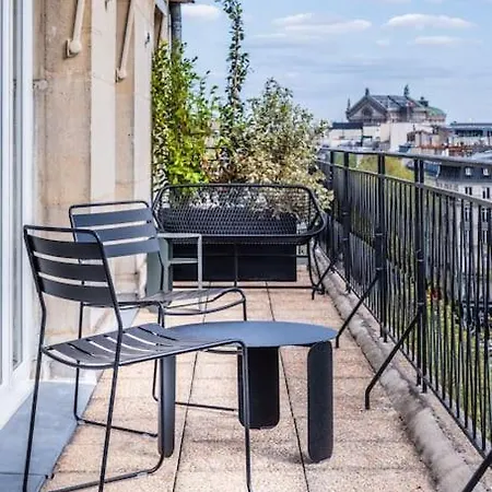 Luxueux Haussmannien Avec Vue Sur