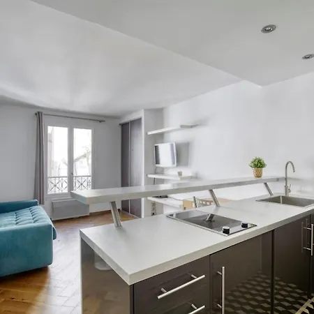 Apartman A Deux Pas De L'elysee Luxe Et Confort Au Coeur De Párizs