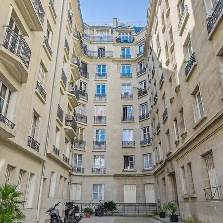 Terne Maillot - Gaston Bertandeau 1dbr Apartman Párizs