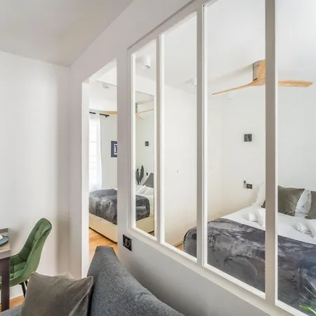 Cozy 5 Paris