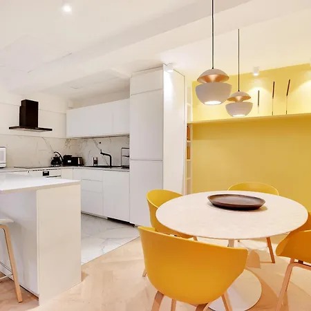 Pick A Flat's In Triangle D'or - Rue Penthievre Apartment
