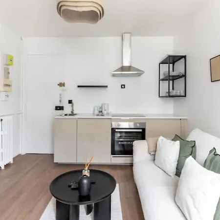 Vignoles Nation Cosy Studio Apartment *