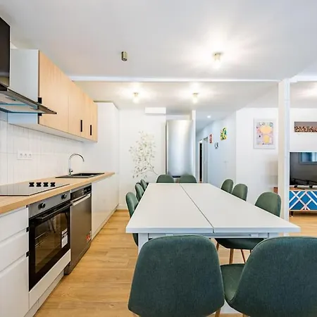 8pers # 3 Bedrooms # Pereire # 17 Apartamento