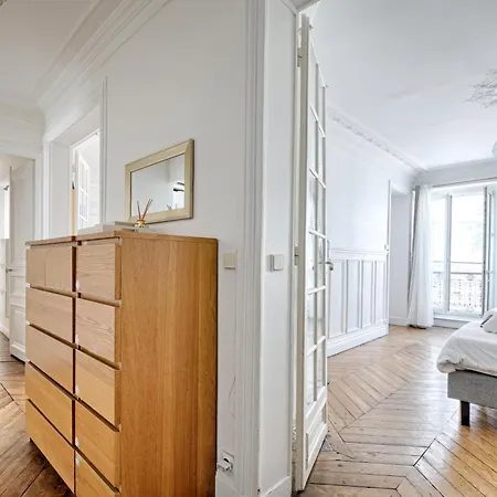 Le Petit - Appt 6p 127 M² A Paris