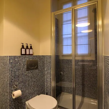 Le Marais Moderne Apartment *