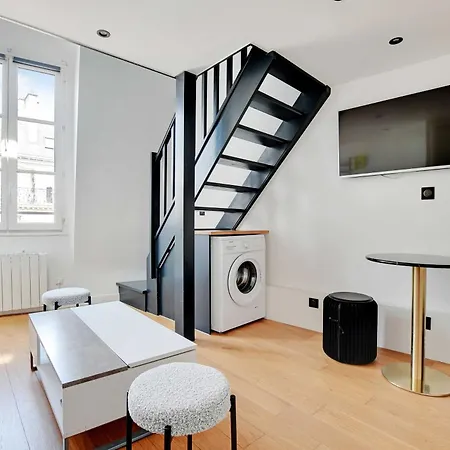 Apartment Charming With Ac -rue Des Archives- Le Marais *