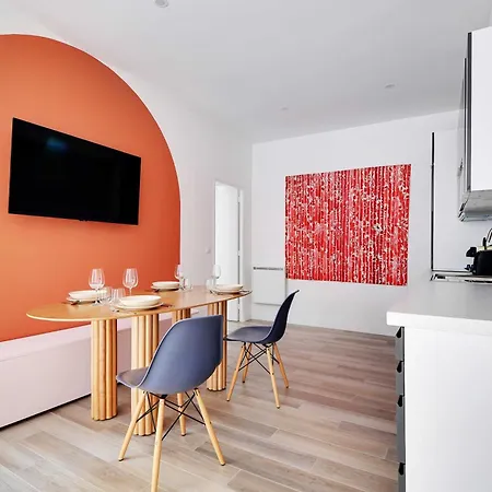 Charming With Patio - 2bd4p - Monceau Park شقة باريس
