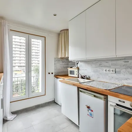 Charmant T2 Proche De La Place D'italie Appartement
