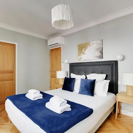 Pick A Flat's In Montmartre - Rue Lepic アパート