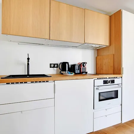 Charming With Ac -rue Des Archives- Le Marais Apartment