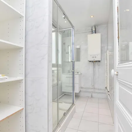 Serene - 2br- 6p - Menilmontant Appartement Paris