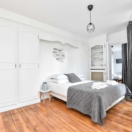 Appartement Serene - 2br- 6p - Menilmontant Paris