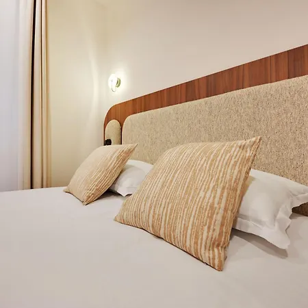 Chic - 1br-4p -ac- Marais-vosges * باريس