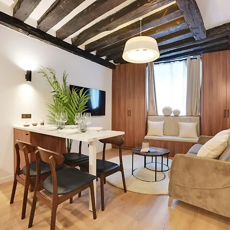 Chic - 1br-4p -ac- Marais-vosges * باريس