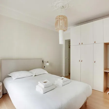 Authentic - 3br-8p - Clignancourt Párizs