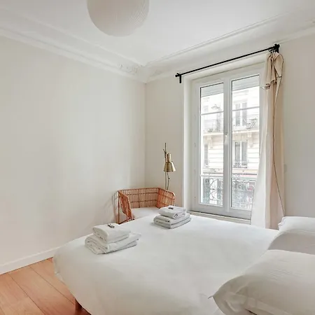 Authentic - 3br-8p - Clignancourt Apartman *