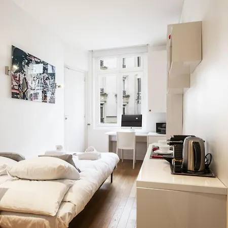 Tiny House St Germain Apartment *