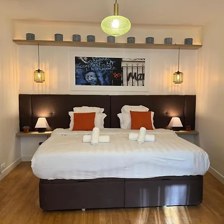 Appartement Marais, Sainte-croix Bretonnerie - 6 Places Parijs