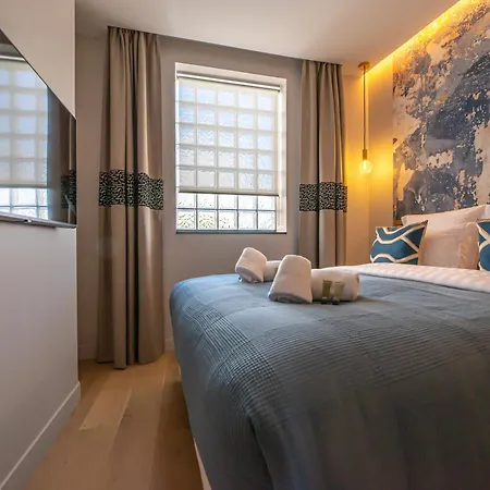 Apartment Demeure Montmartre Paris